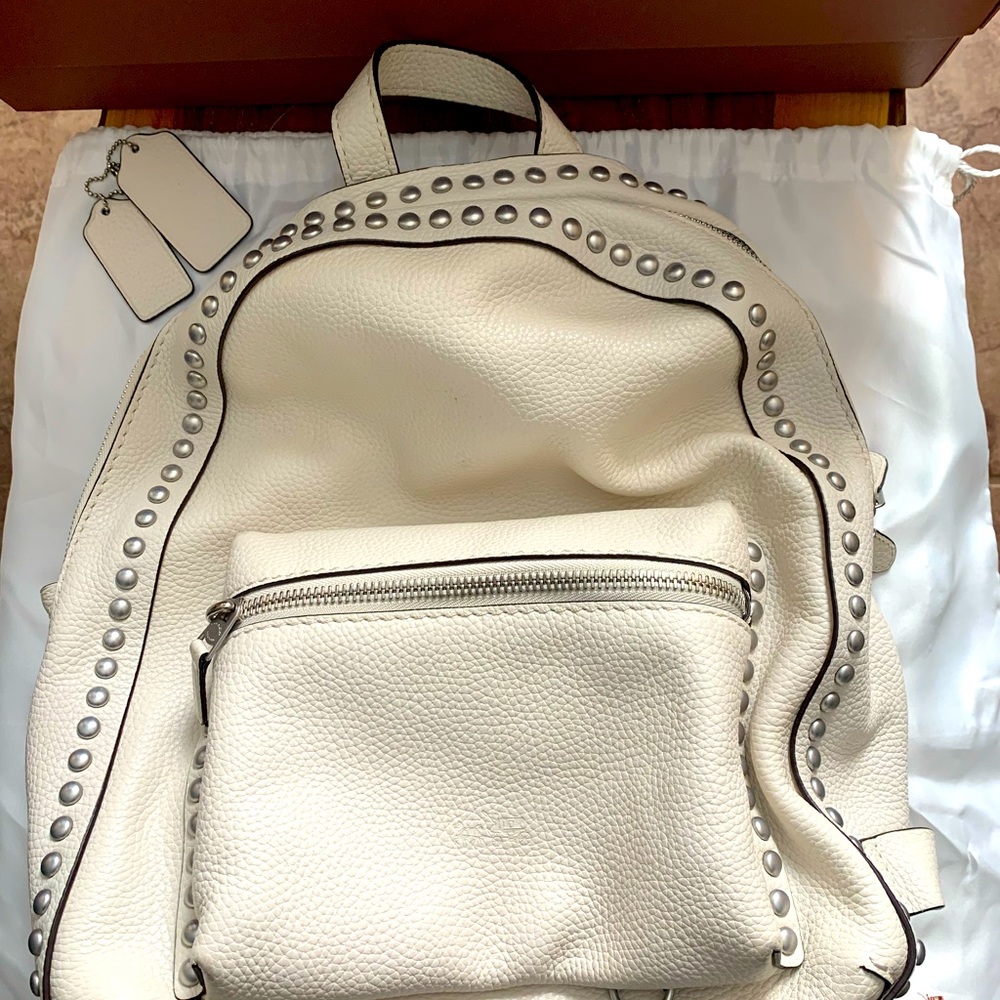 Cream Leather Coach Backpack (with all original packaging)